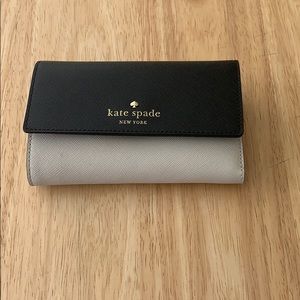 KATE SPADE ♠️ wallet